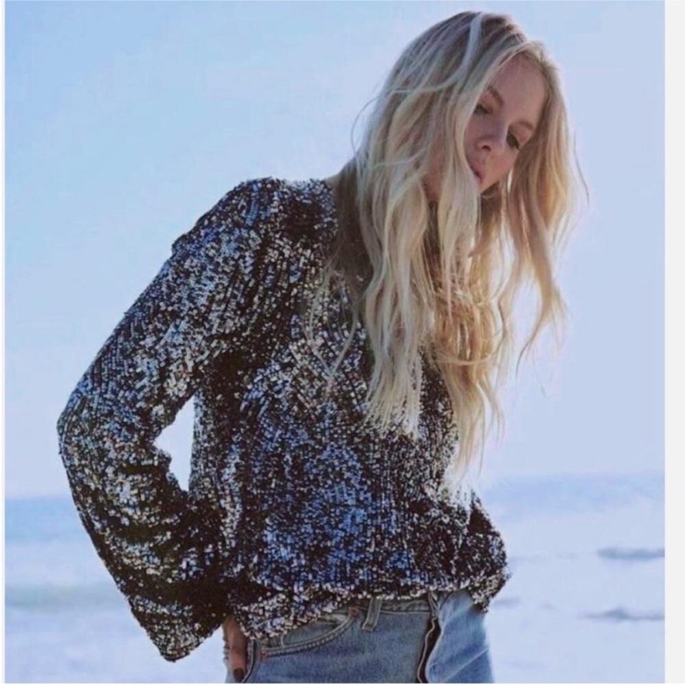 EQUIPMENT Abilene Long Sleeve Chrome Sequin Top Festive Party Metallic